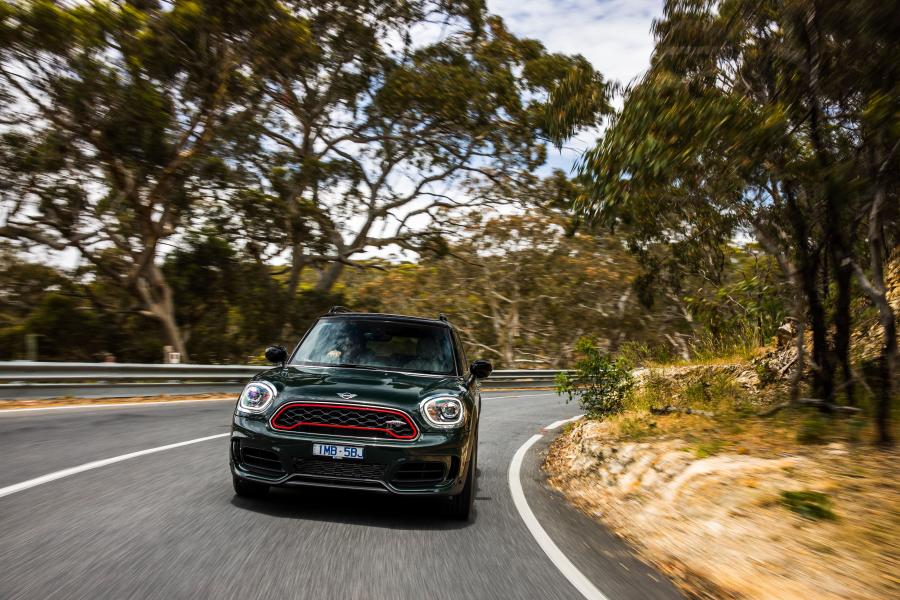  Mini John Cooper Works Countryman (F60) 2017 года  (AU) (фото 3 из 10)